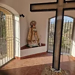 Tranquil Valencia Villa Quesa